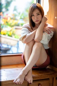 Gentle Beauty of Suzumura Airi in Prestige Photobook Another Side Vol.01 - image 4