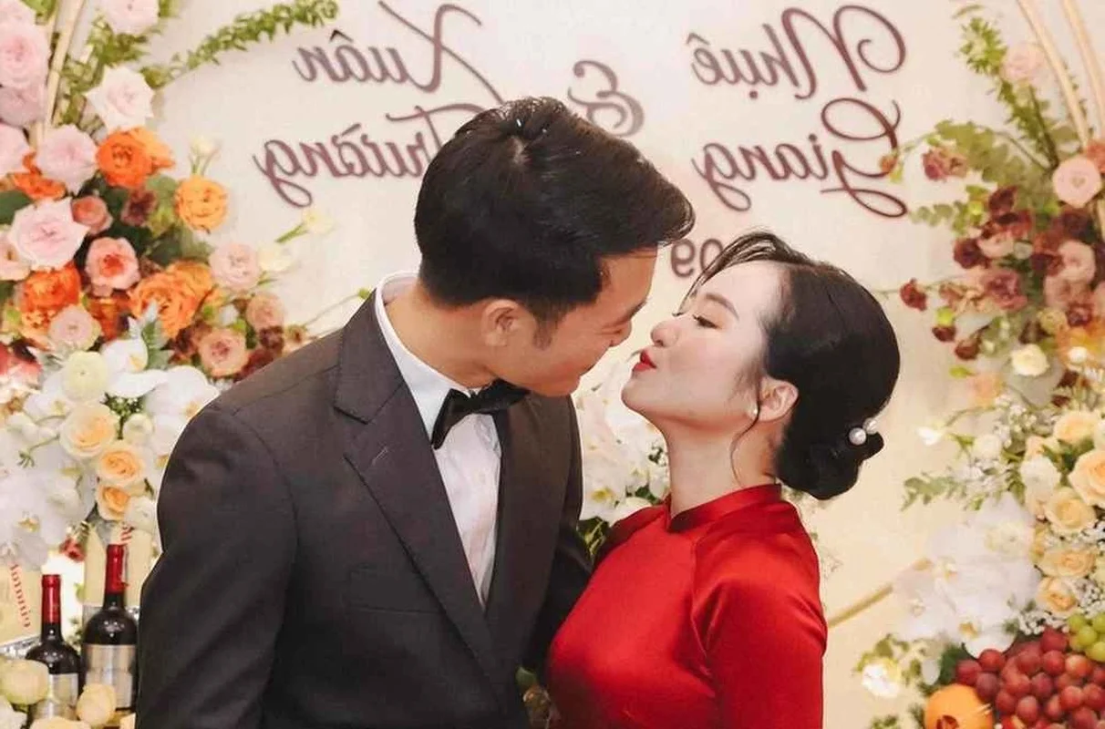 Stunning Beauty of Tuyen Quang Women: The Wives of Famous Vietnamese Football Stars