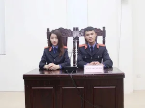 Where Is the Famous Hanoi Control University Hot Girl Today? - image 2