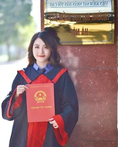 Where Is the Famous Hanoi Control University Hot Girl Today? - image 0