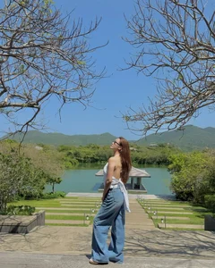 Singer Pham Quynh Anh Stuns in Elegant Swimwear Photoshoot - image 6