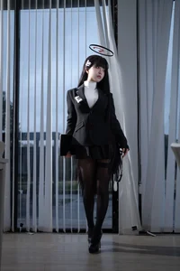 Stunning Rio Tsukatsuki Blue Archive Cosplay by Shi Liang Yu: Sophisticated Office Lady Aesthetic with Elegant Black Stockings and Professional Style - image 23