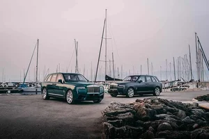 The Ultimate Luxury: Exploring the Bespoke Rolls-Royce Cullinan Yacht Edition Collection - image 11