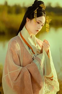 YiTuYu Art Language Vol.10569 featuring Model Yi Ming - image 2