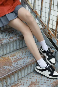 Xiao Jiu Returns in the Stylish IESS SXJ No.1801 Collection - image 18