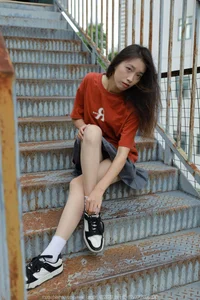 Xiao Jiu Returns in the Stylish IESS SXJ No.1801 Collection - image 77