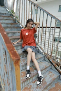 Xiao Jiu Returns in the Stylish IESS SXJ No.1801 Collection - image 26