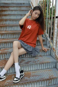 Xiao Jiu Returns in the Stylish IESS SXJ No.1801 Collection - image 56