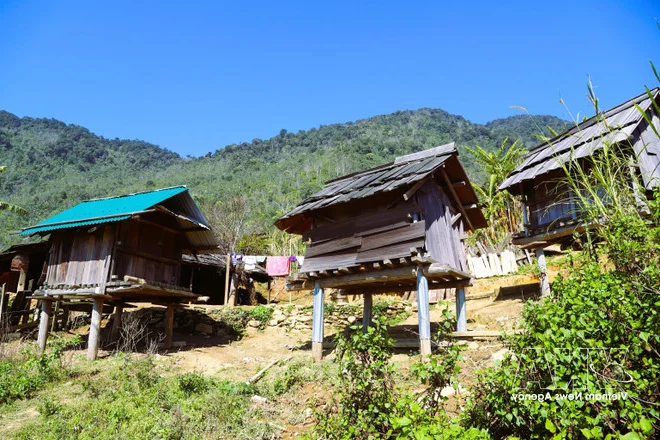 Discover Huoi Man: The Sky-High Hamlet Defined by Ancient Wood and Stone Architecture