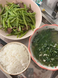 Heartwarming Postpartum Meals Prepared by a Devoted Father for His Daughter - image 2