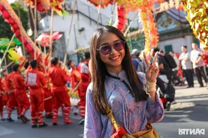Massive Parade of 700 Participants at the Nghinh Ong Festival - image 4