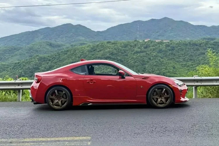 Cuong Do La's 1,000km Road Trip in a Custom Toyota 86