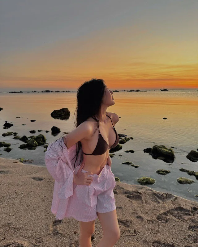 Who Is She? The Mystery Woman Spotted with Streamer Xemesis