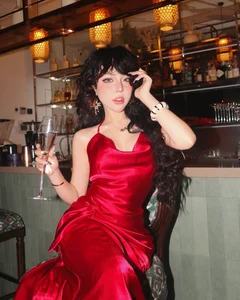 Bảo Khuyên Susan: The Ethereal Muse Captivating Hearts by the Saigon River - image 6