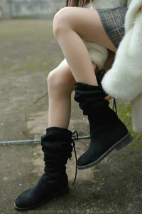 IESS Tuan Tuan in Boots and Silk: A Seasonal Fashion Highlight - image 29
