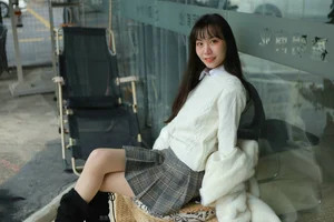 IESS Tuan Tuan in Boots and Silk: A Seasonal Fashion Highlight - image 38