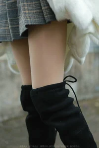 IESS Tuan Tuan in Boots and Silk: A Seasonal Fashion Highlight - image 6