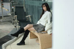 IESS Tuan Tuan in Boots and Silk: A Seasonal Fashion Highlight - image 70