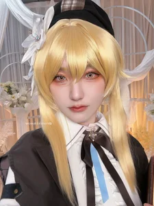 Viral Beauty: Meet the Talented Female Cosplayer Captivating Fans with Her Striking Resemblance to Asian Pop Icon Son Tung M-TP - image 4