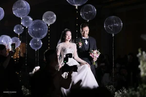 A Look Inside the Grandiose Mansion of Actress Kim Oanh’s New In-Laws - image 1