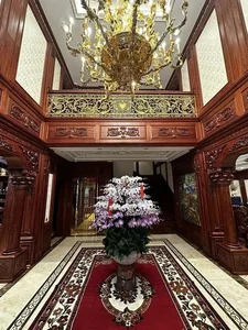A Look Inside the Grandiose Mansion of Actress Kim Oanh’s New In-Laws - image 4