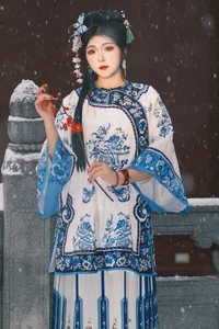 Sophisticated Portraiture: YiTuYu Art Language Vol.6975 Featuring Kailin Jiang - image 25