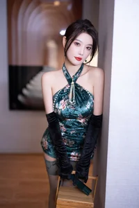 Yang Chen Chen Yome XiuRen Model Gallery: Stunning Green Lingerie Series Part 01 - image 12