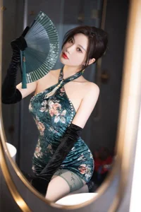 Yang Chen Chen Yome XiuRen Model Gallery: Stunning Green Lingerie Series Part 01 - image 9