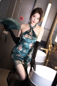 Yang Chen Chen Yome XiuRen Model Gallery: Stunning Green Lingerie Series Part 01 - image 16