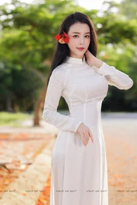 Timeless Elegance: A Gallery of Vietnamese Schoolgirls in Traditional White Ao Dai - image 103