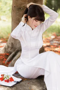 Timeless Elegance: A Gallery of Vietnamese Schoolgirls in Traditional White Ao Dai - image 95