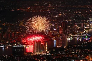Luxury Han Riverfront Apartments Heat Up Da Nang Real Estate Market - image 1