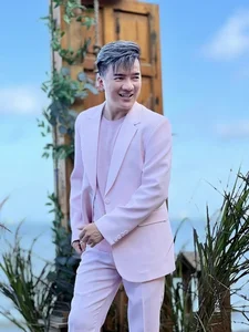 Dam Vinh Hung Performance Fees: From Private Parties to Grand Weddings - image 1
