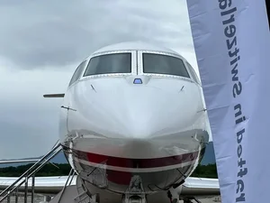 Inside Jeff Bezos's Multi-Million Dollar Private Jet: The Ultimate in Luxury Travel - image 4