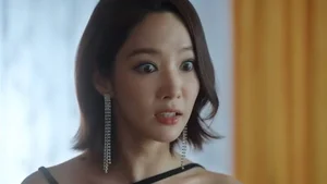 Park Min Young Stuns Fans in 'Marry My Husband' with Iconic Engagement Cancellation Scene - image 1