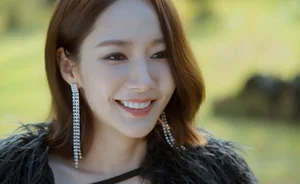 Park Min Young Stuns Fans in 'Marry My Husband' with Iconic Engagement Cancellation Scene - image 0