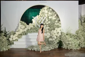 Stars Attend Diem My 9X’s Wedding: Did Trang Hy Steal the Show? - image 8