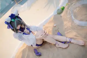 Coser Bangni Transforms into Alluring Swimsuit Cheshire on the Beach - (87P) - image 14