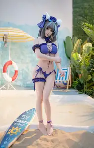 Coser Bangni Transforms into Alluring Swimsuit Cheshire on the Beach - (87P) - image 1