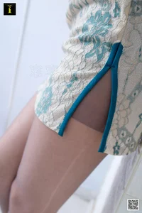 [IESS] Yun Zhi: The Timeless Beauty of the Blue and White Porcelain Cheongsam - image 56