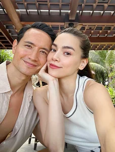 Ho Ngoc Ha and Kim Ly Share Romantic Moments in Bali Getaway - image 0