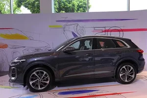 Audi Q3 and Q5 2026 Launched in Vietnam: Prices, Specs, and Gallery - image 13