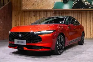 Discover Ford Mondeo 2026: Debuts in the billion-person market with stunning Mustang-inspired design. - image 4