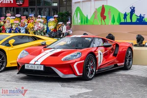 Billionaire Dang Le Nguyen Vu Acquires Rare Lotus Elise S2 for Massive Car Collection - image 6
