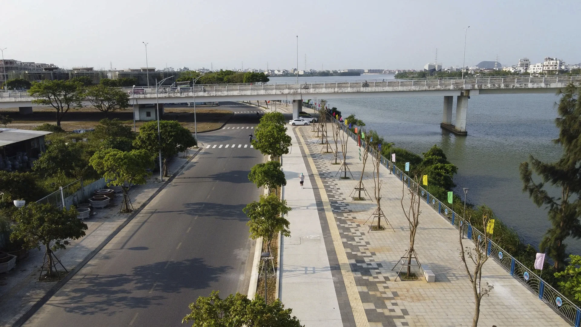 Da Nang Completes Major Riverside Landscape Renovation on Thang Long Street