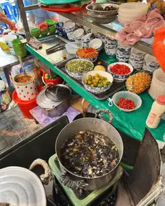 Hanoi's Banh Troi Tau: A heartwarming street food specialty, chasing away winter's chill. - image 8