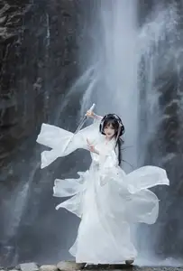 Ethereal Traditional Beauty: Qi Luo Sheng De Xiao Su Su amidst a Majestic Waterfall | YiTuYu Vol.8732 - image 10
