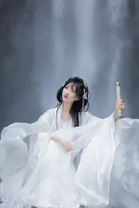 Ethereal Traditional Beauty: Qi Luo Sheng De Xiao Su Su amidst a Majestic Waterfall | YiTuYu Vol.8732 - image 2