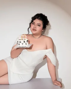Transgender Beauty Pageant Success: Tuong San’s Talented Translator Secures Runner-up Title - image 7