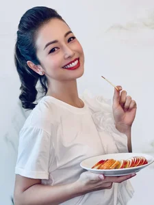 Jennifer Pham’s Beauty Secrets: How the Mother of Four Stays Fit - image 4